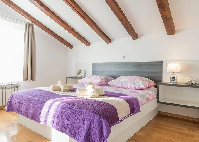 Marina Deluxe * دوبروفينك