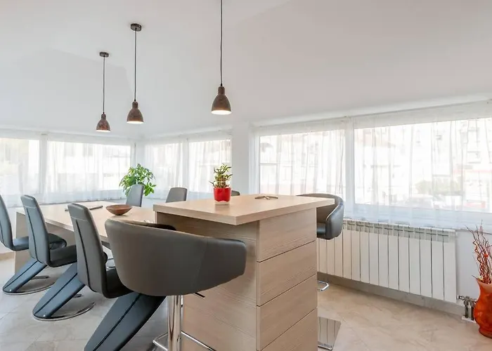 Marina Deluxe شقة *