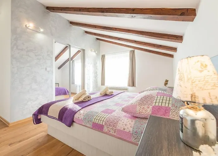 Marina Deluxe 公寓 *