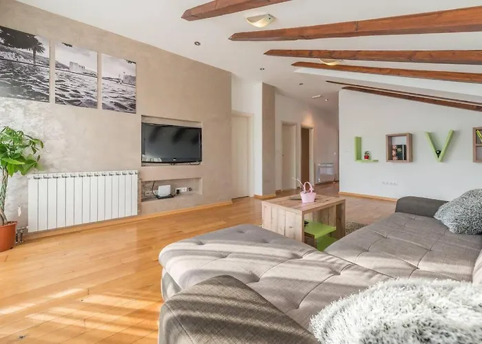 公寓 Marina Deluxe